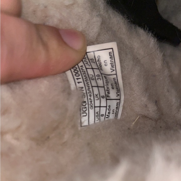 UGG CLASSIC MINI BAILEY BOW SPARKLE GLITTER BLACK BOOT US size 8 - Picture 7 of 8